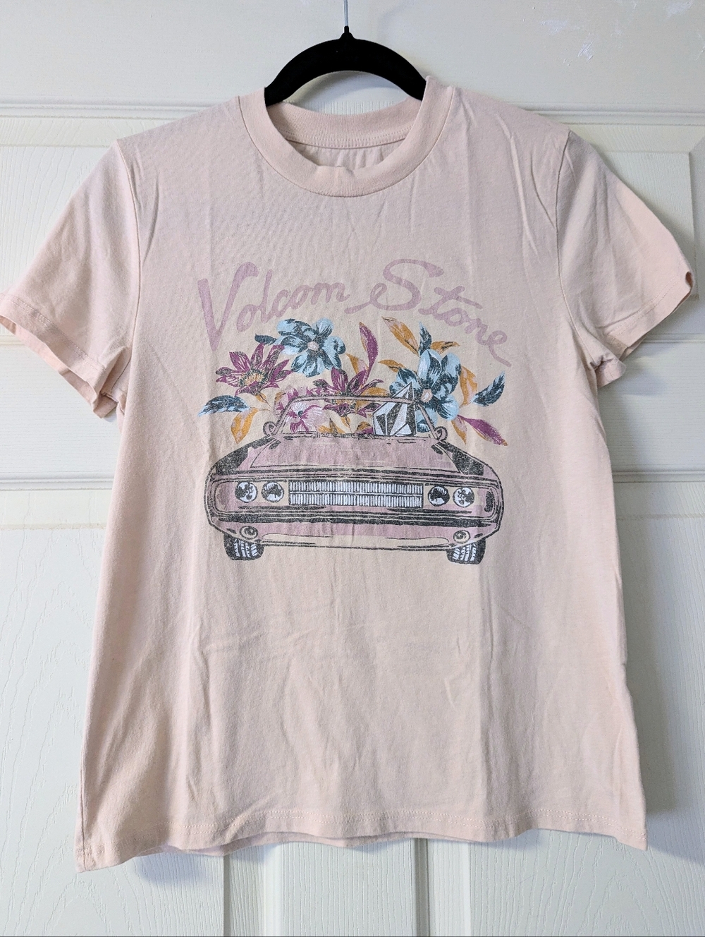 Distressed Graphic Tee Peach Volcom Stone Classic Muscle Car T-shirt Drive